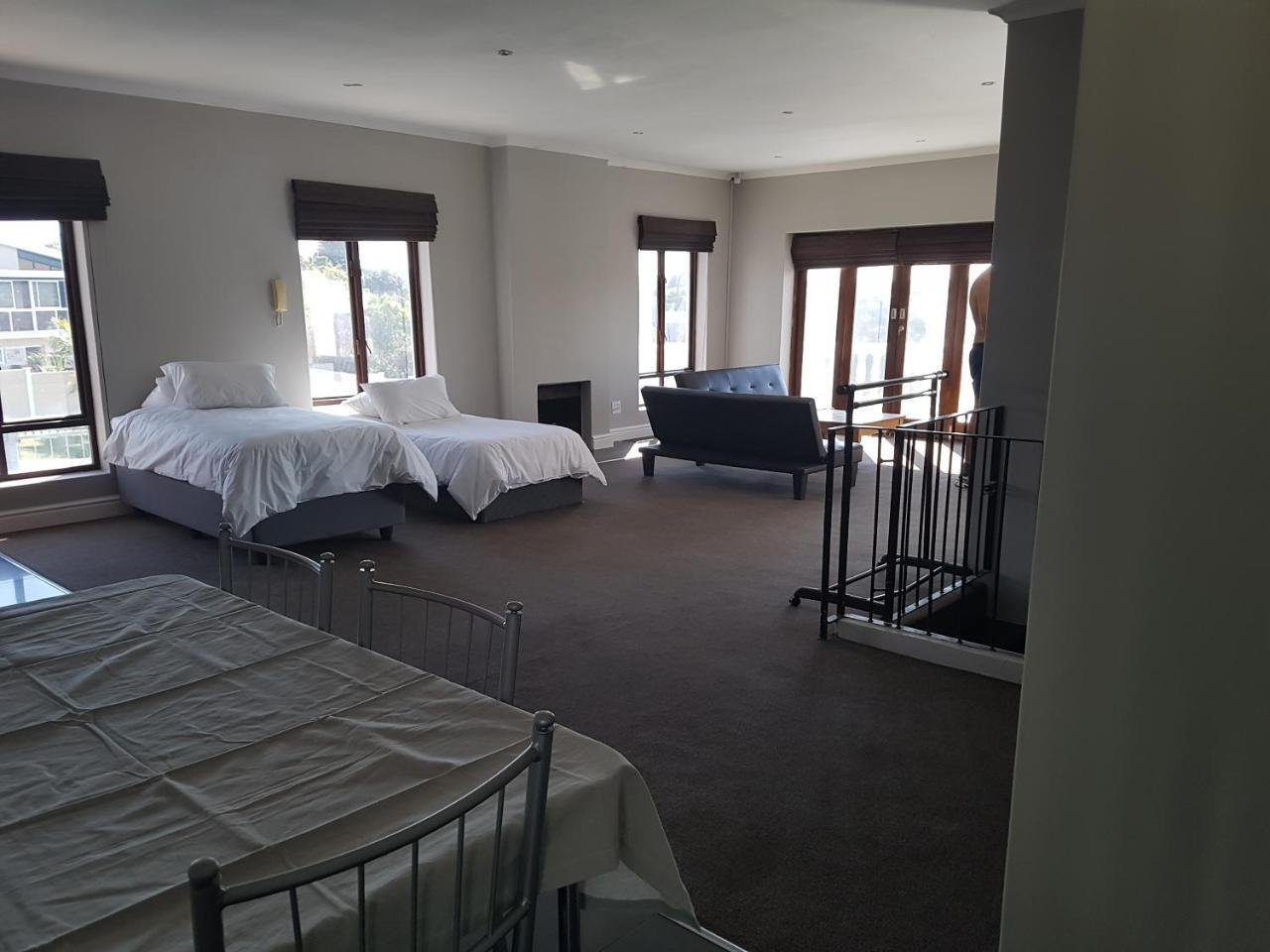 Tyday Accommodation Πορτ Ελίζαμπεθ Εξωτερικό φωτογραφία