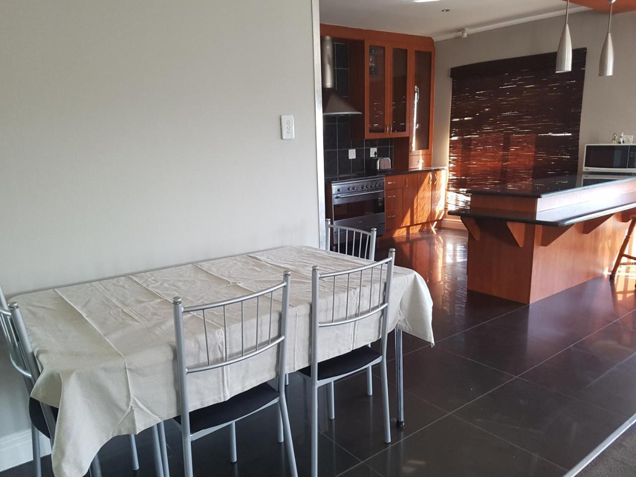 Tyday Accommodation Πορτ Ελίζαμπεθ Εξωτερικό φωτογραφία